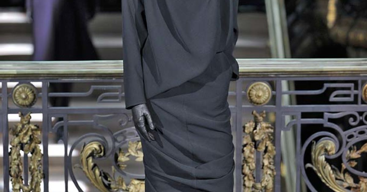 John Galliano прет-а-порте осень-зима 2013-2014 / © East News