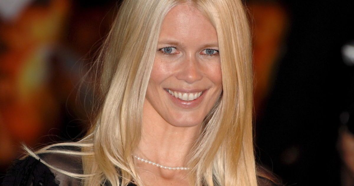 Клаудия Шиффер будет представлять Opel