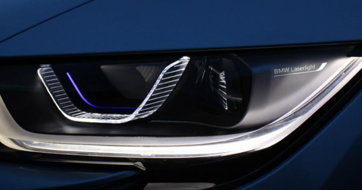 BMW начала производство лазерной светотехники