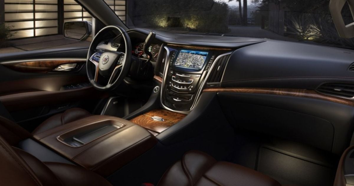 Cadillac опубликовал фото интерьера нового Escalade