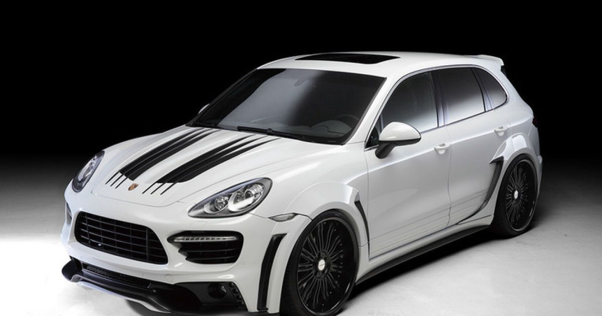 Специалисты ателье Wald доработали Porsche Cayenne