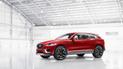 Jaguar показал в Брюсселе концепт C-X17 в новом цвете