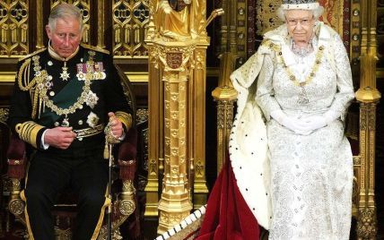 Елизавета II готовится назначить преемником принца Чарльза