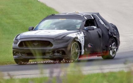 Ford приступил к тестированию нового Mustang