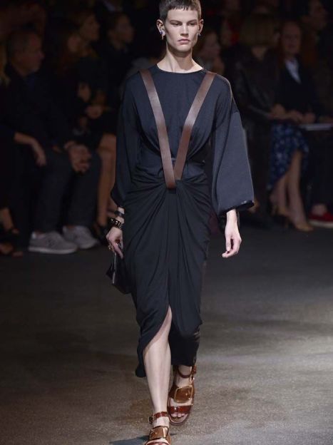 Коллекция&nbsp;Givenchy прет-а-порте сеона весна-лето 2014 / © East News