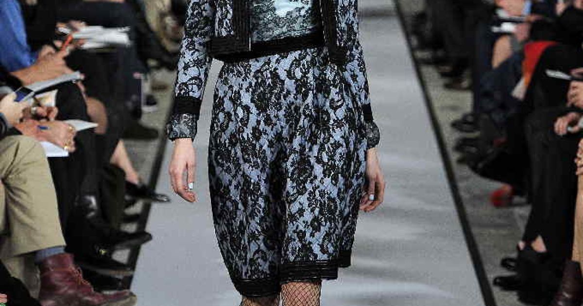 Oscar De La Renta прет-а-порте сезона осень-зима 2012-2013 / © East News