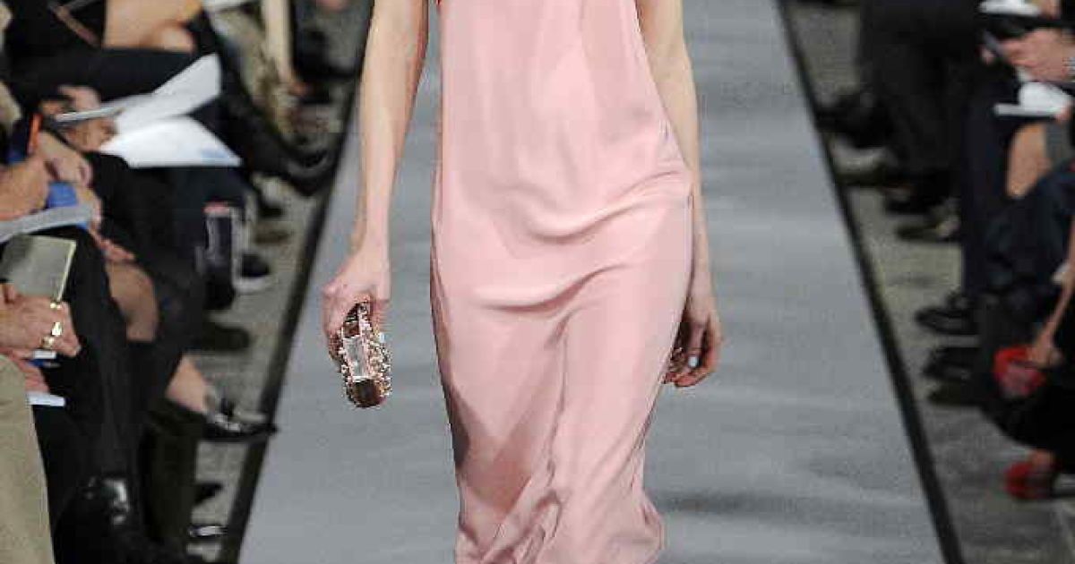 Oscar De La Renta прет-а-порте сезона осень-зима 2012-2013 / © East News