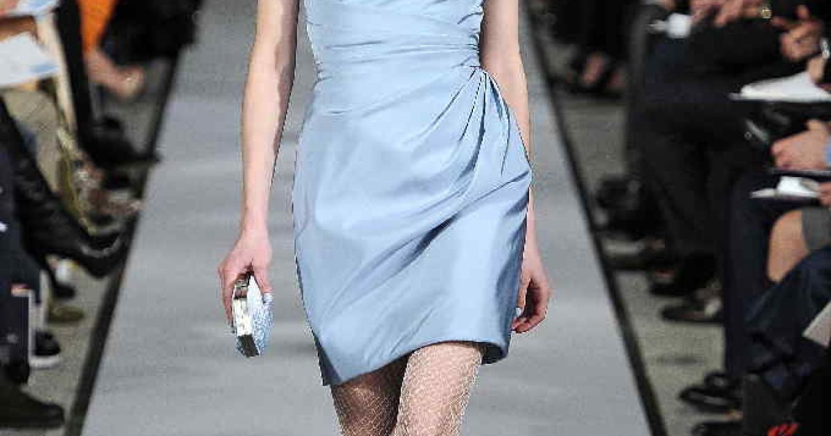 Oscar De La Renta прет-а-порте сезона осень-зима 2012-2013 / © East News