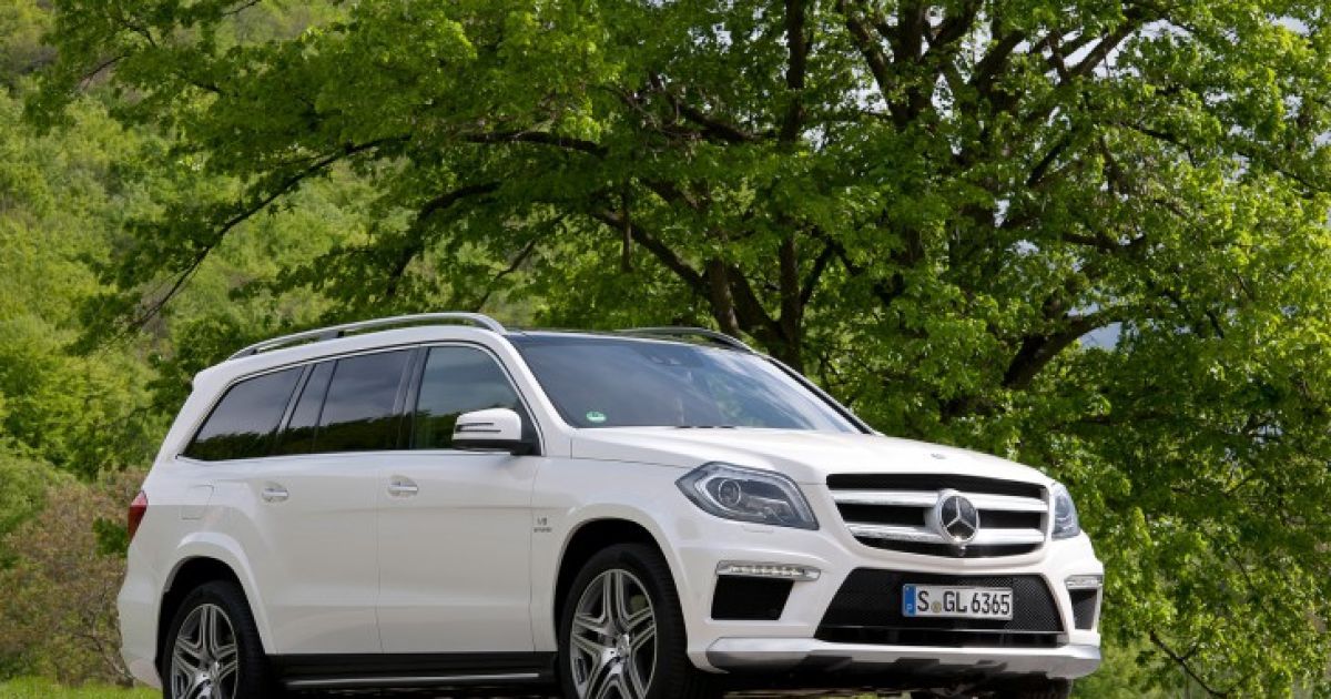 Mercedes показал миру свой GL63 AMG
