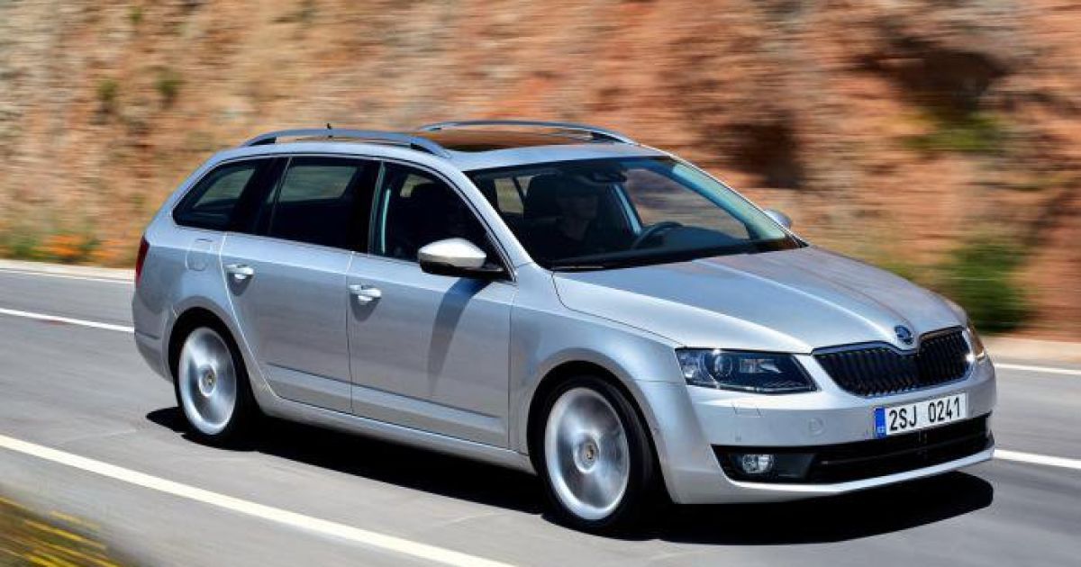 Skoda привезет в Женеву новый универсал