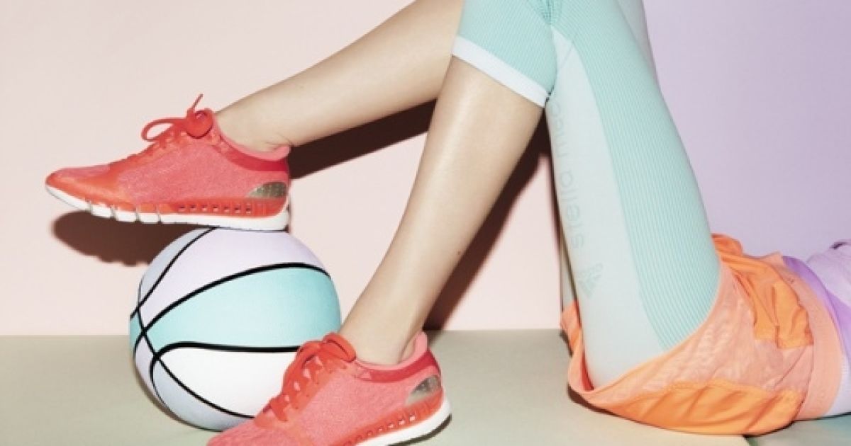 Stella McCartney спортивная коллекция для adidas