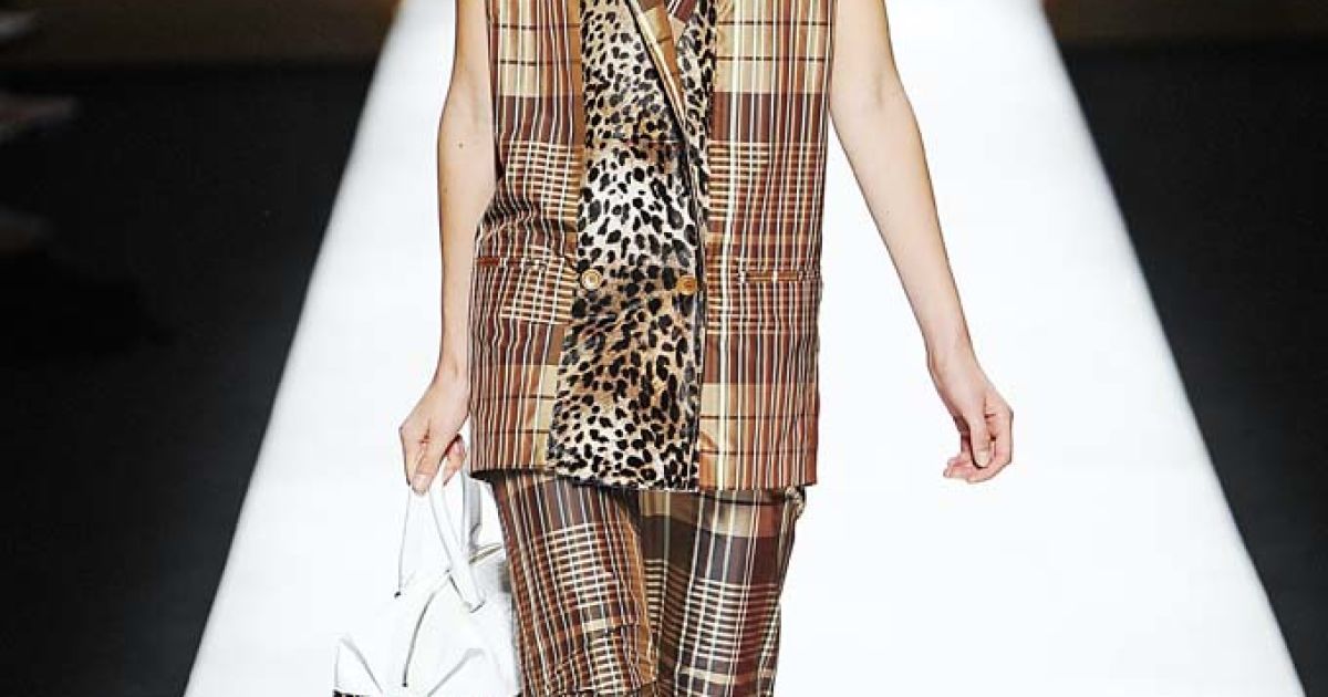 Коллекция Max Mara прет-а-порте сезона весна-лето 2013 / © East News