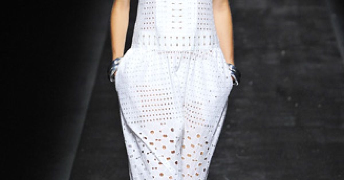 Коллекция Moschino прет-а-порте сезона весна-лето 2013 / © East News