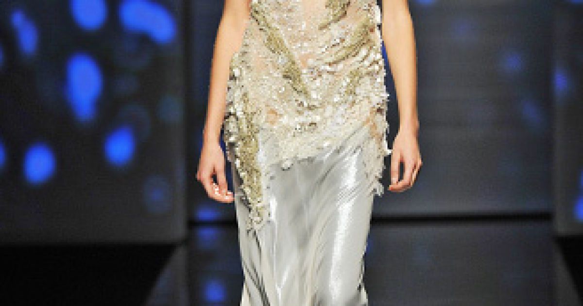 Коллекция Alberta Ferretti прет-а-порте сезона весна-лето 2013 / © East News