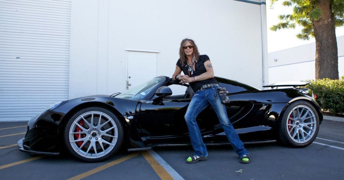 Лидер группы Aerosmith получил свой суперкар Venom GT Spyder (Видео)