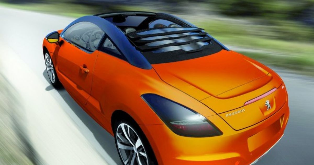 Peugeot RCZ получил складывающуюся крышу из стекла