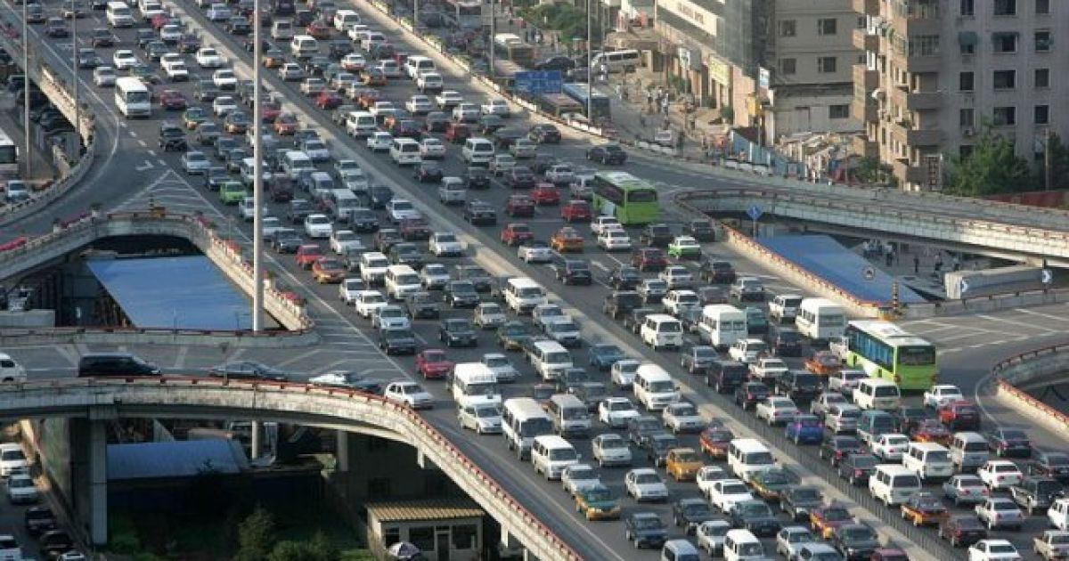 Автопарк Китая за 2012 год увеличился на 15 млн машин