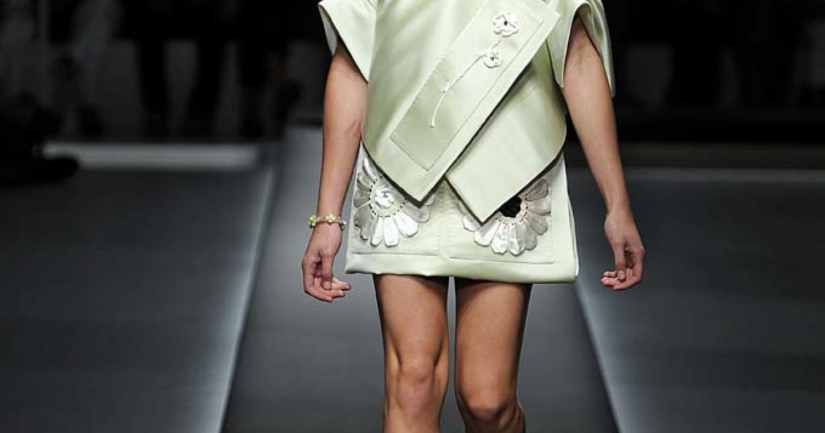 Prada прет-а-порте весна-лето 2013 / © East News