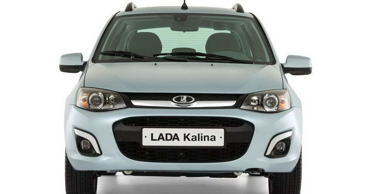 В Сети появились фотографии обновленного салона новой Lada Kalina