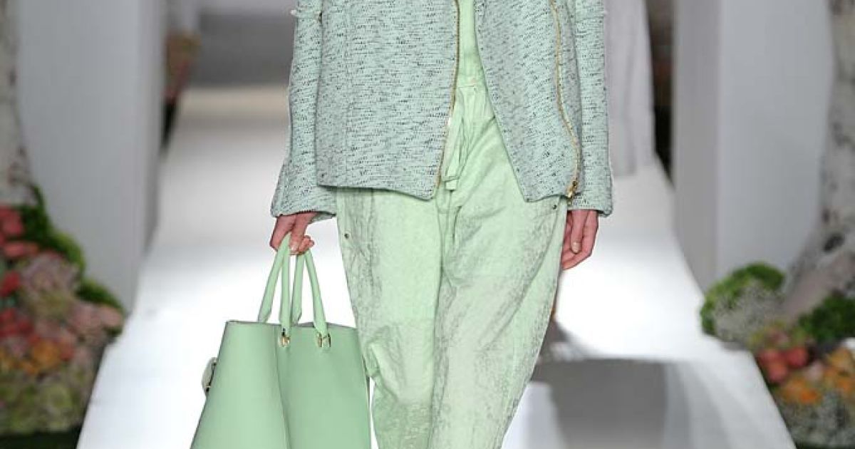 Коллекция Mulberry прет-а-порте сезона весна-лето 2013 / © East News
