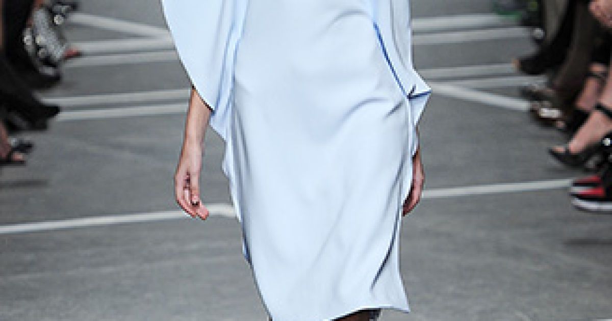 Коллекция Givenchy прет-а-порте сезона весна-лето 2013 / © East News