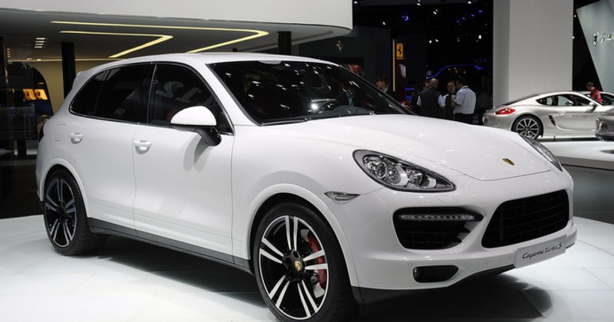 Porsche представила новый Cayenne Turbo S