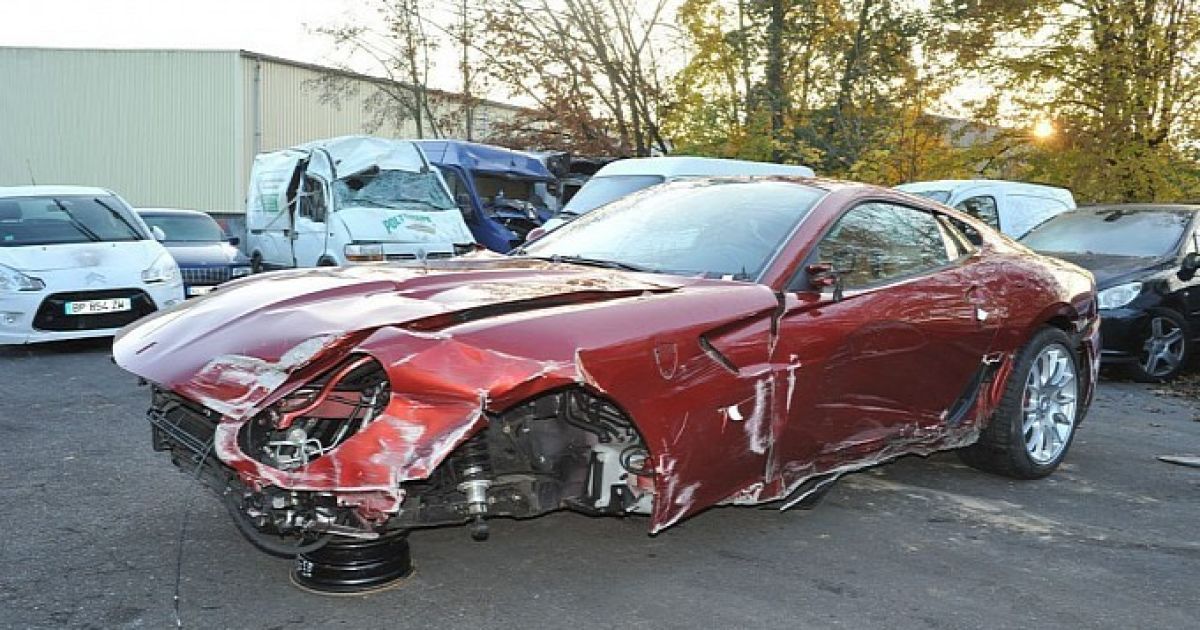 Аварийный Ferrari 599 GTB Fiorano выставлен на аукцион
