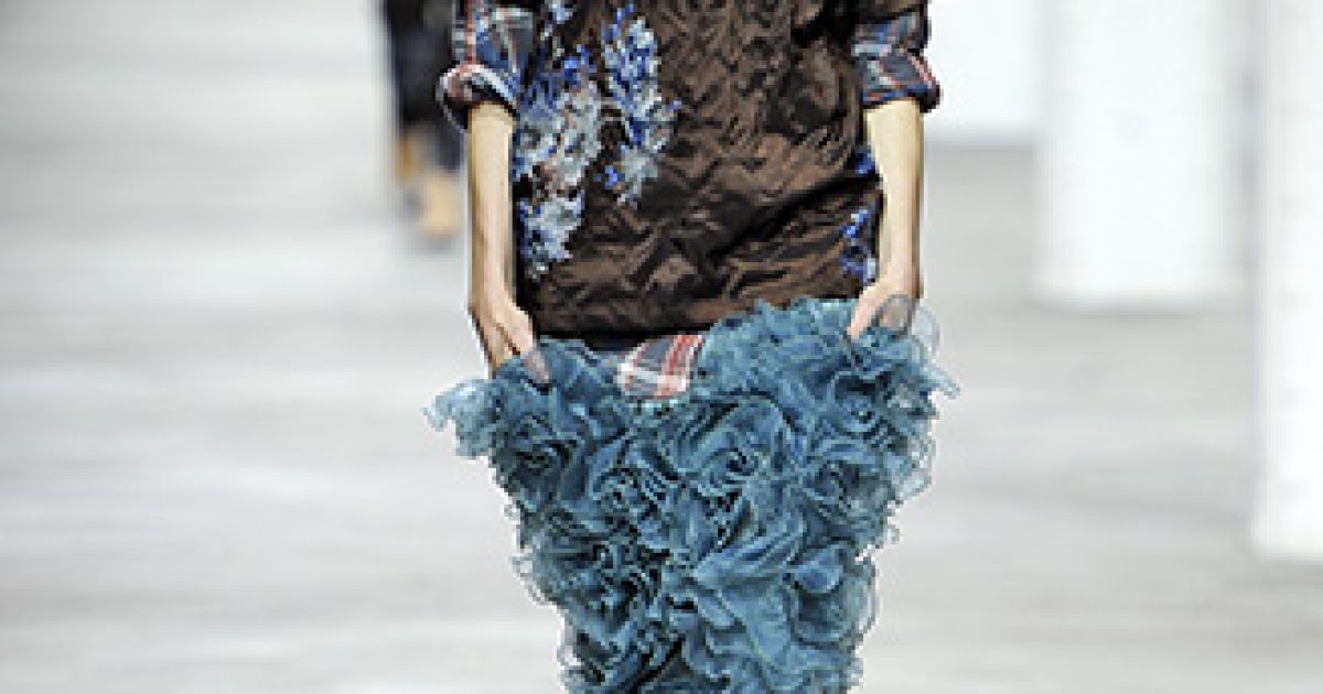 Dries Van Noten прет-а-порте весна-лето 2013 / © East News
