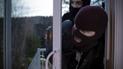 Как защитить свой дом от грабителей