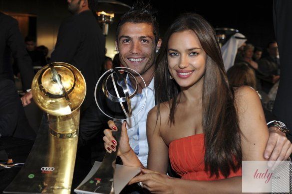 Киінетін бөлмелердегі сексуалды қыздар