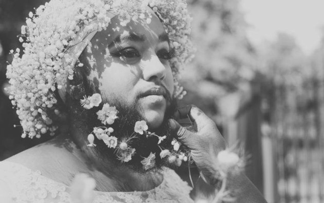 Харнаам Каур не собирается сбривать бороду / © Urban Bridesmaid Photography