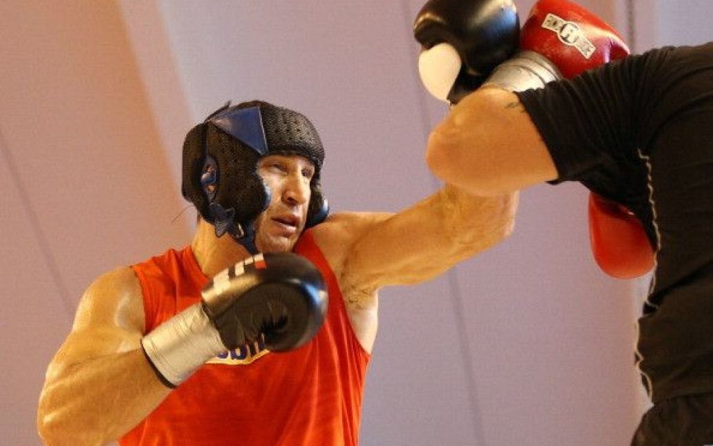 Кличко-молодший активно готується до бою з Вахом / © klitschko-brothers.com