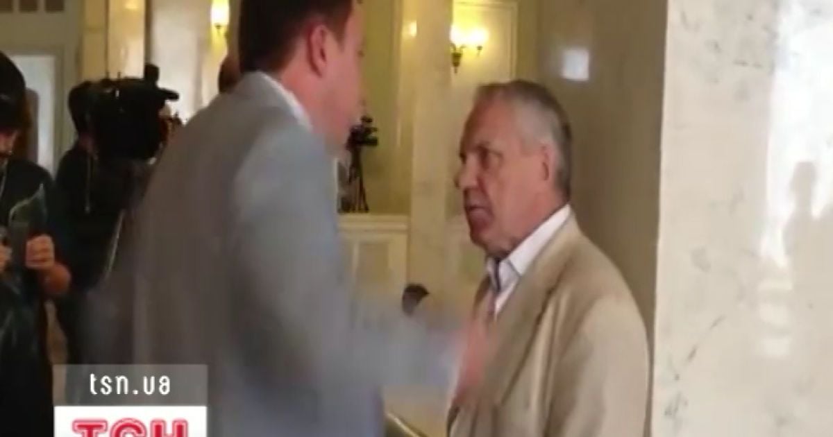 Бійка депутатів стала хітом дня