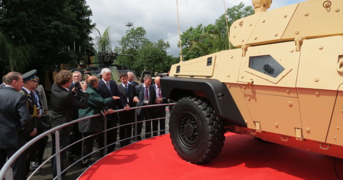 Росія продала зброї на 14 млрд зброї