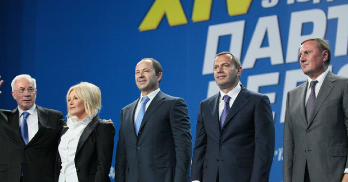 Повалій є другим номером у списку Партії регіонів