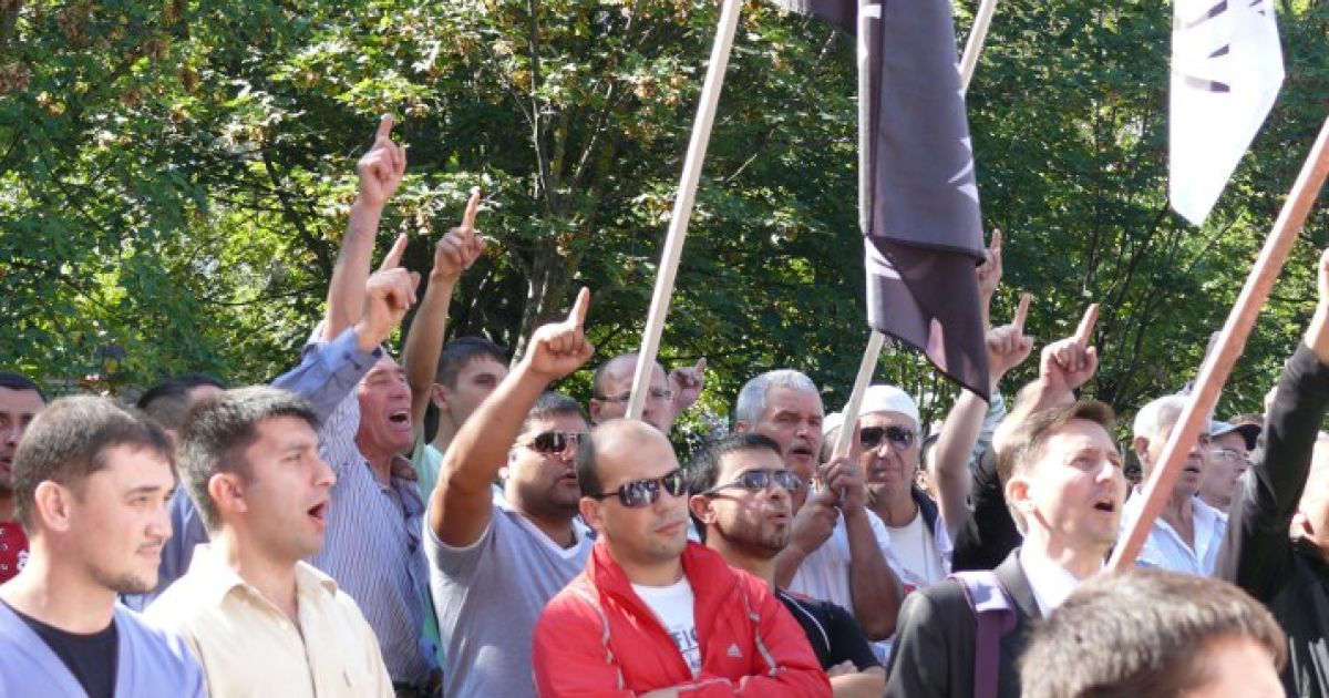 Мусульмани Криму піднялися на мітинг з-за фільму, наклепницького Аллаха / © Коментарі. Крим