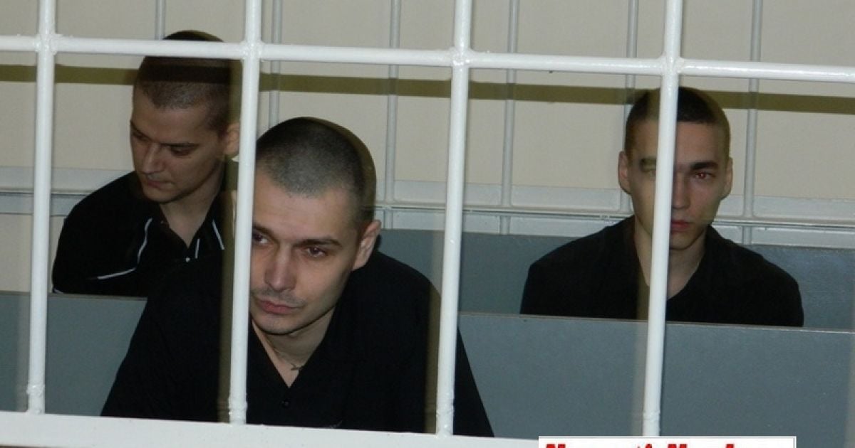 Краснощок запевняє, що не душив дівчину