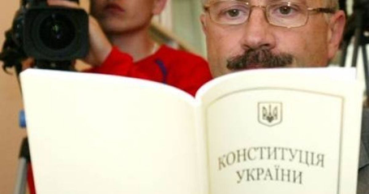 Нардеп-регіонал повстав проти скандального мовного закону