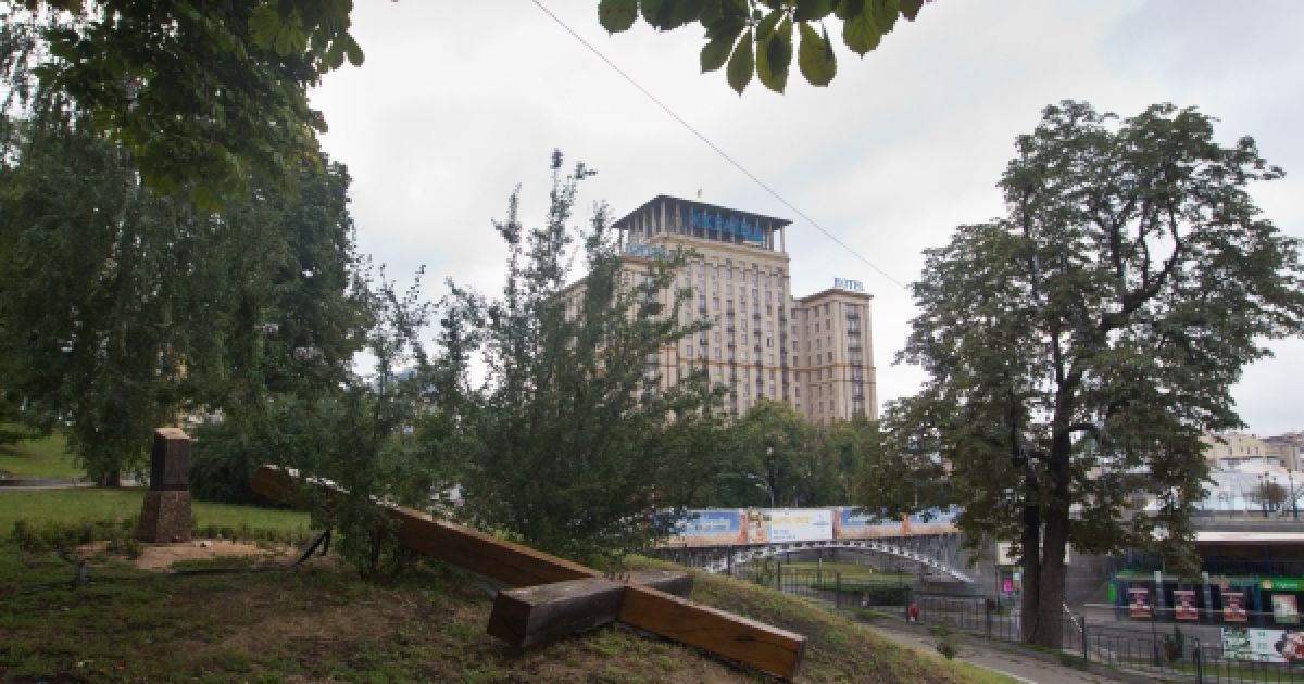 FEMENістки спаплюжили православну святиню, щоб підтримати Pussy Riot / © Украинское Фото