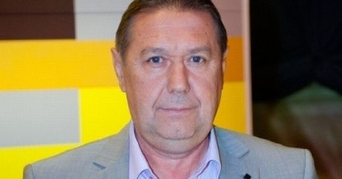 Коньков будет стоять до конца