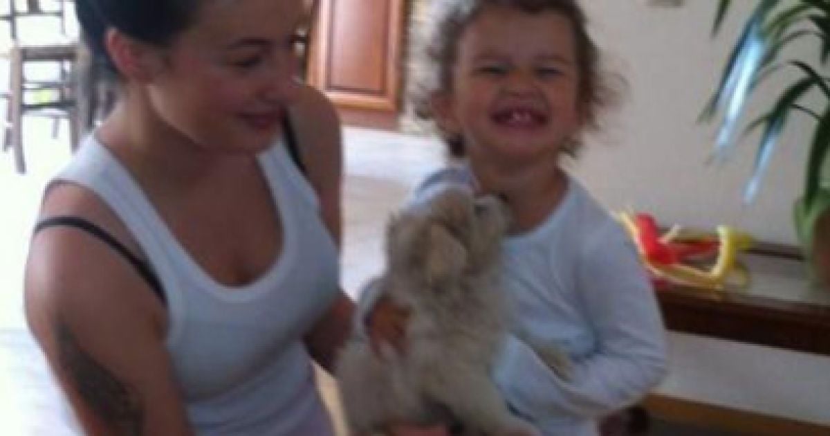 Чоловік Анастасії приніс додому маленького цуцика