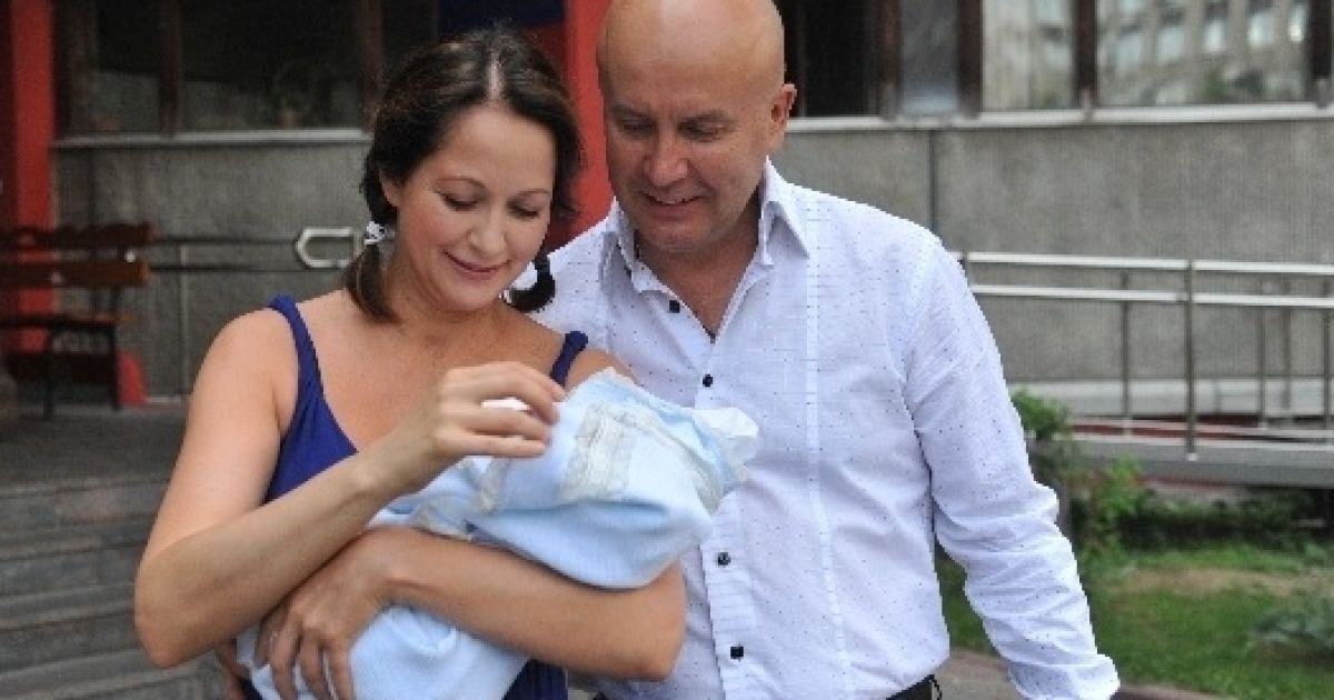 Новонароджений син Ольги Кабо вперше позував для фотосесії