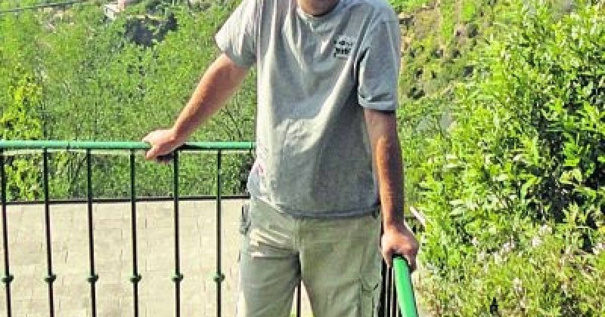 Чорновіл жив у наметі і готував їжу на вогні. Фото з архіву депутата