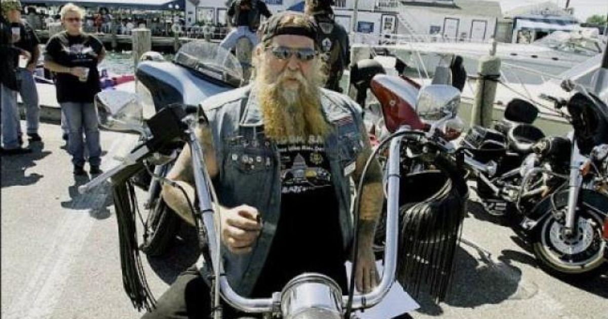 Байкера жорстоко побили