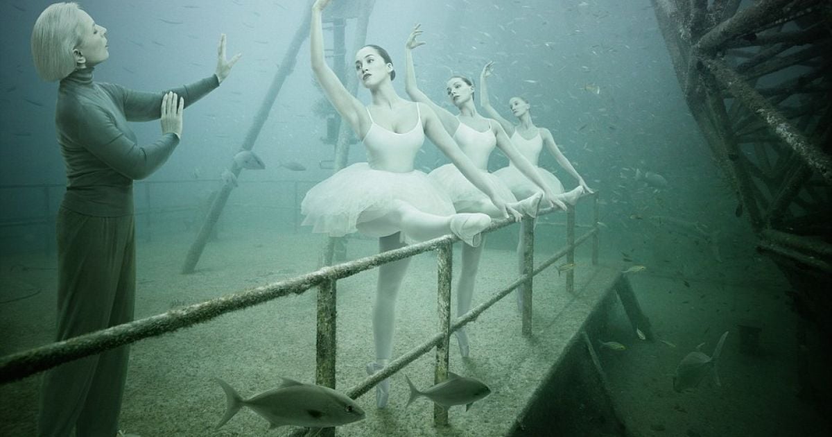 Фотограф відкрив виставку на глибині 40 м під водою_7 / © The Daily Mail