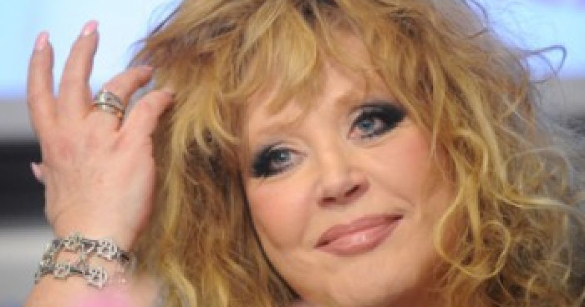 Пугачова не хоче, аби геї всиновлювали дітей