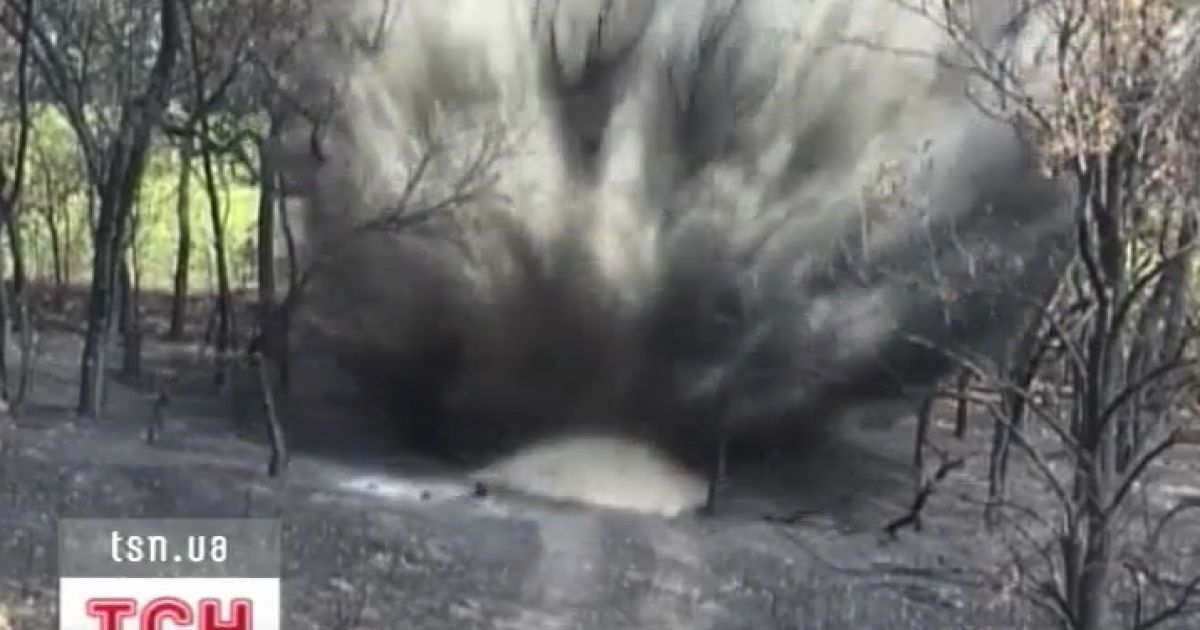 Бомба була в бойовому стані, тож вивезти її на полігон було неможливо