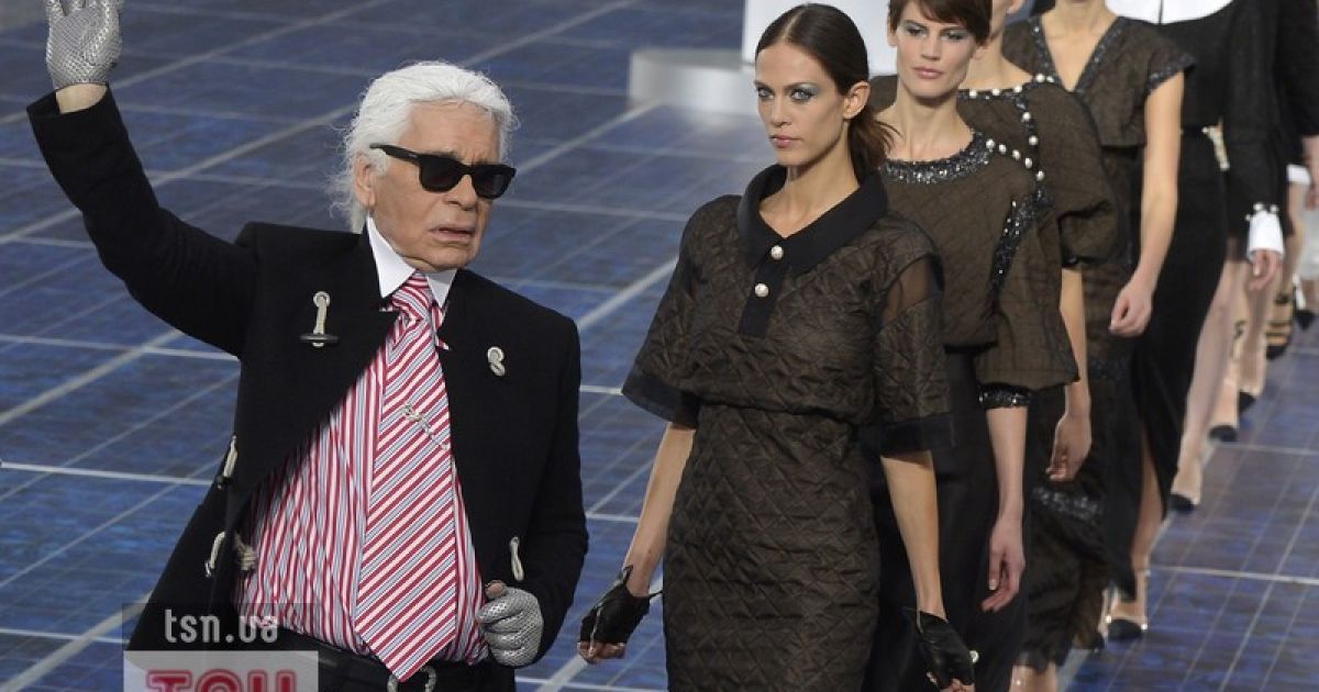 Показ колекції Chanel сезону весна-літо 2013 / © http://twitter.com/mrskutcher