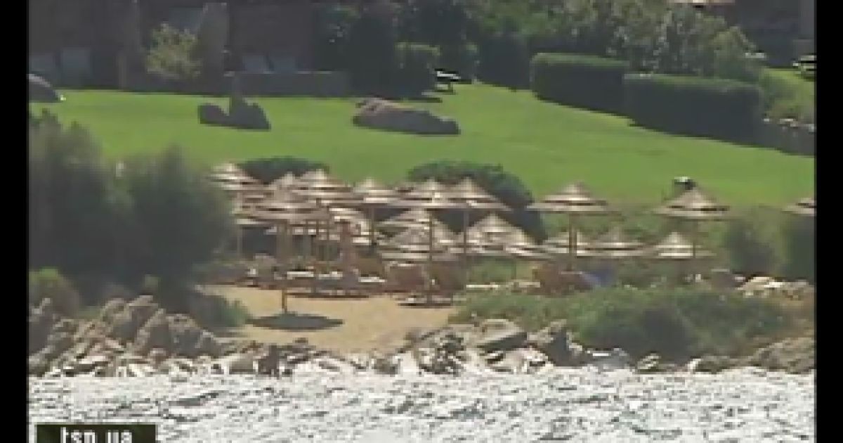 Сім'ї Пінчука і Кучми приїжджають кожен рік, для них резервують найкращі місця