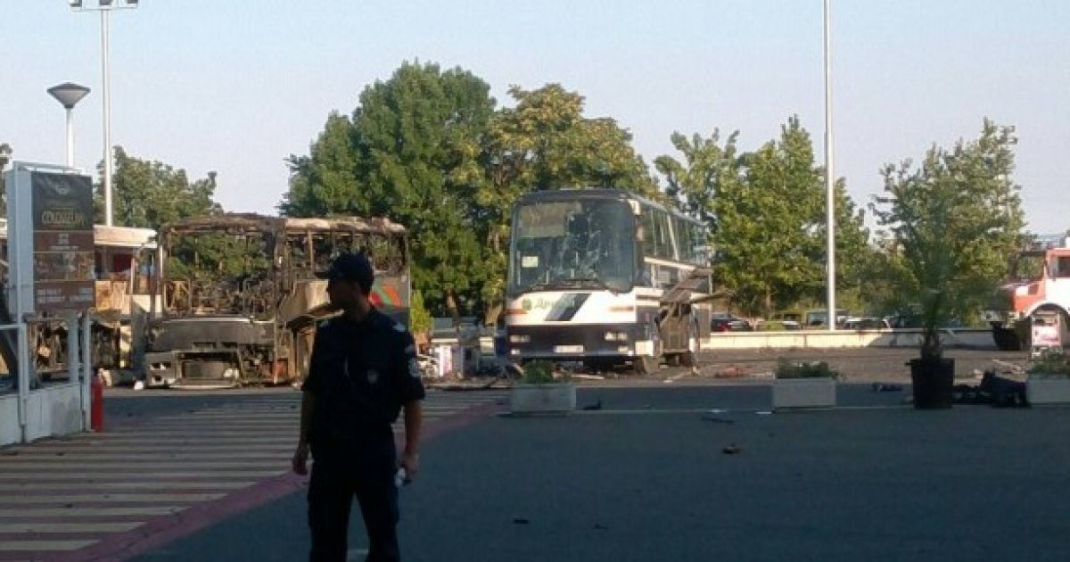 Смертник підірвав автобус з ізраїльськими туристами на болгарському курорті